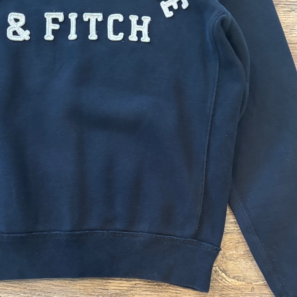 Abercrombie & Fitch Muscle Fit Sweatshirt Dark Navy Blue Crewneck Men's Size L - Picture 6 of 12